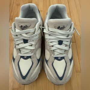 New Balance 990v4 Cream and Blue Shoes